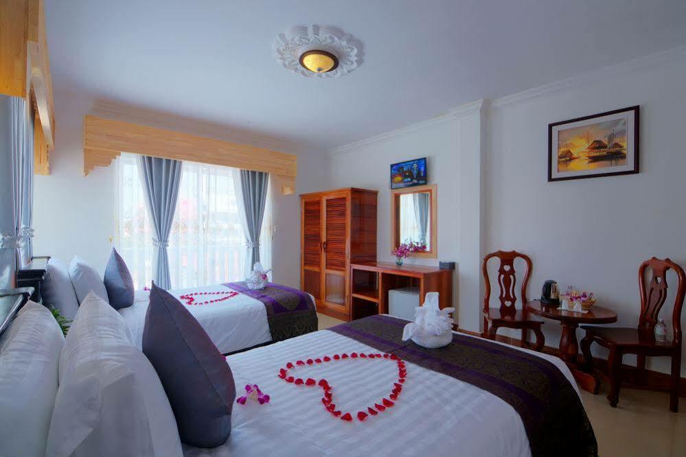 Bou Phanith Villa Siem Reap Exterior photo
