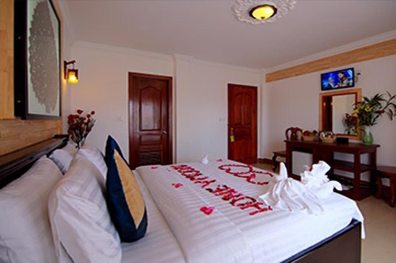 Bou Phanith Villa Siem Reap Exterior photo